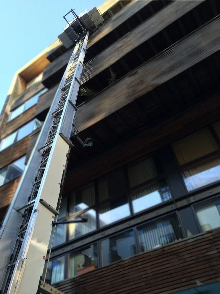 Ladderlift op locatie in Antwerpen